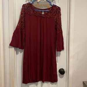 Signature studio dress